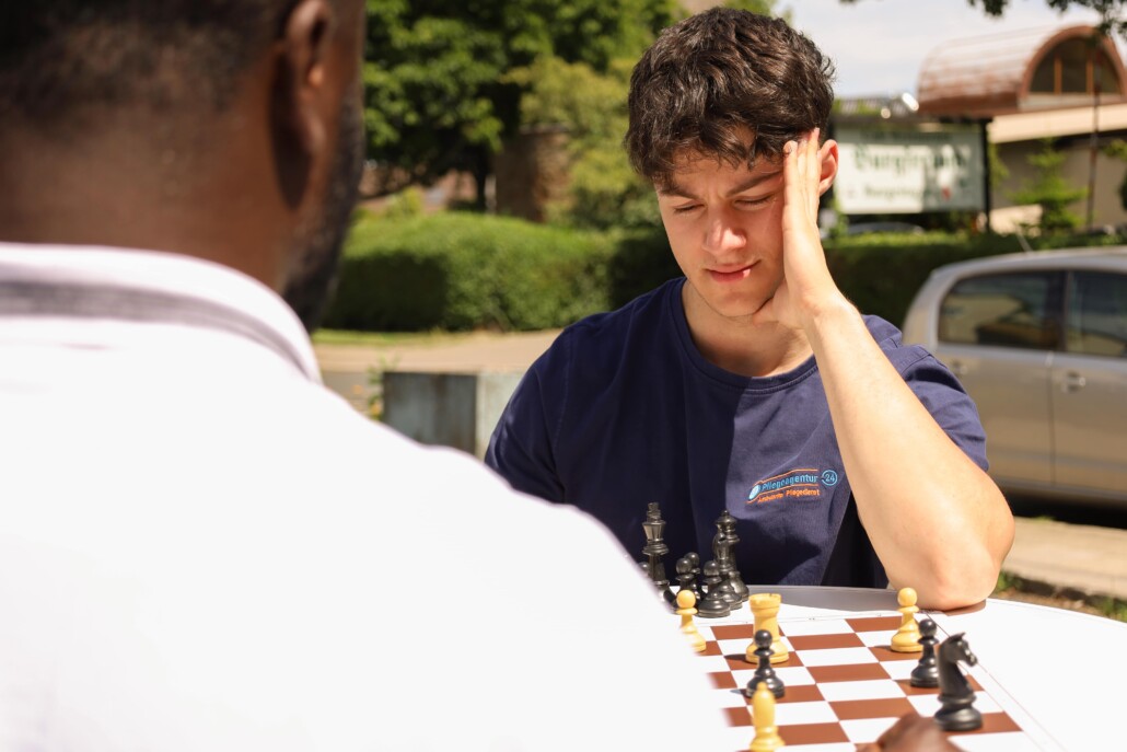 sommerfest-schach-jahrke Sommerfest Schach mit Herrn Jahrkes Sohn